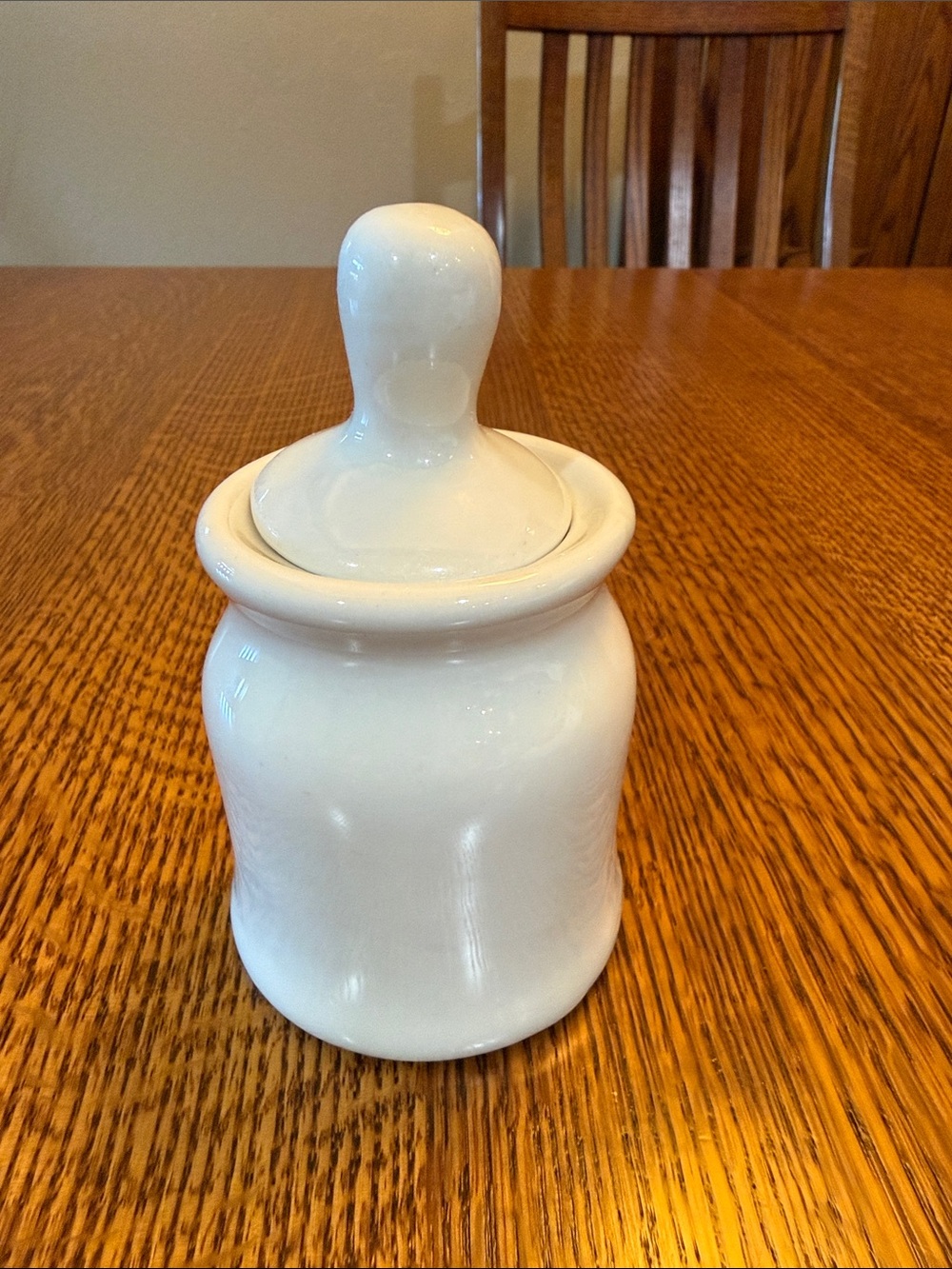 Vintage White Hall marked 263 Horseradish Ceramic Jar - Picture 5 of 5